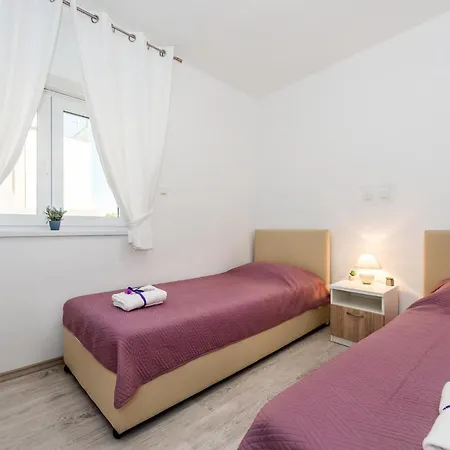 Apartamento Mirta