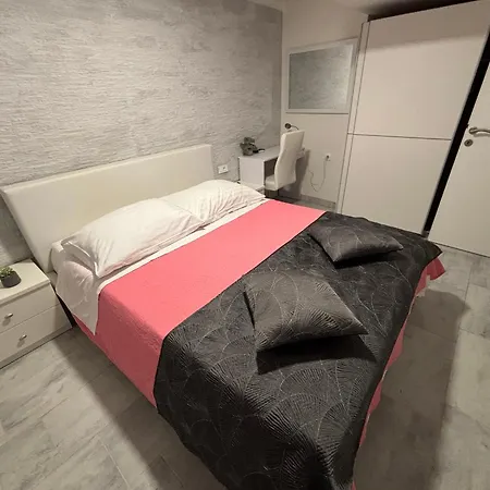 Mirta Apartman *