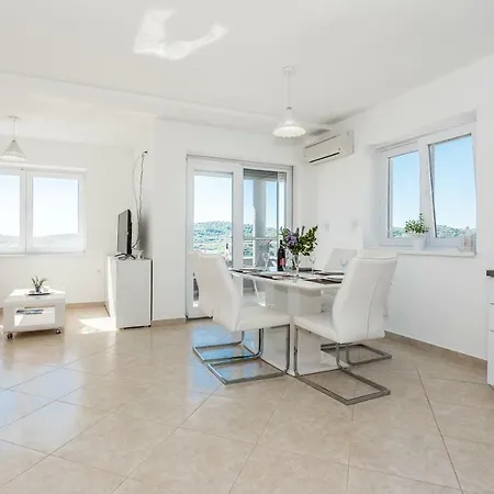 Mirta Apartamento