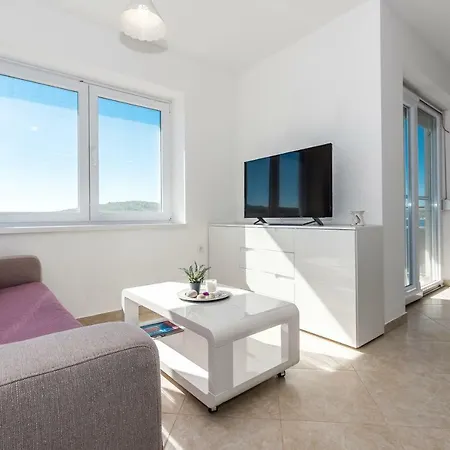 Apartamento Mirta Tisno