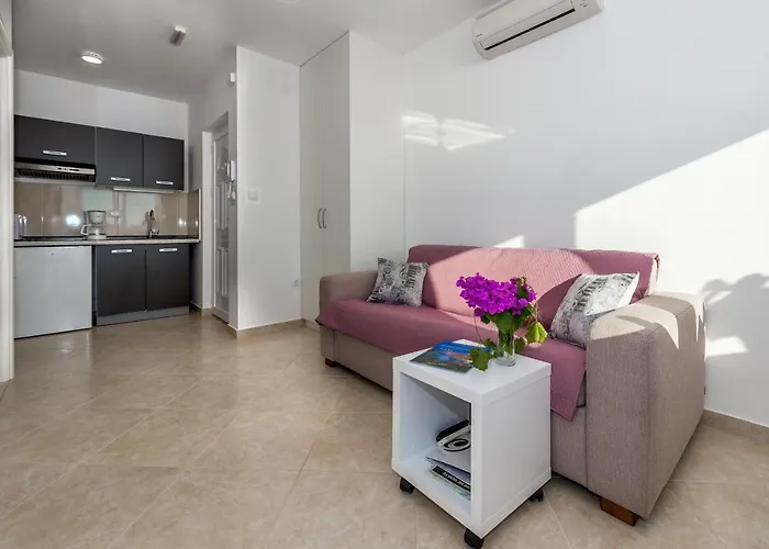 Mirta Apartment Tisno