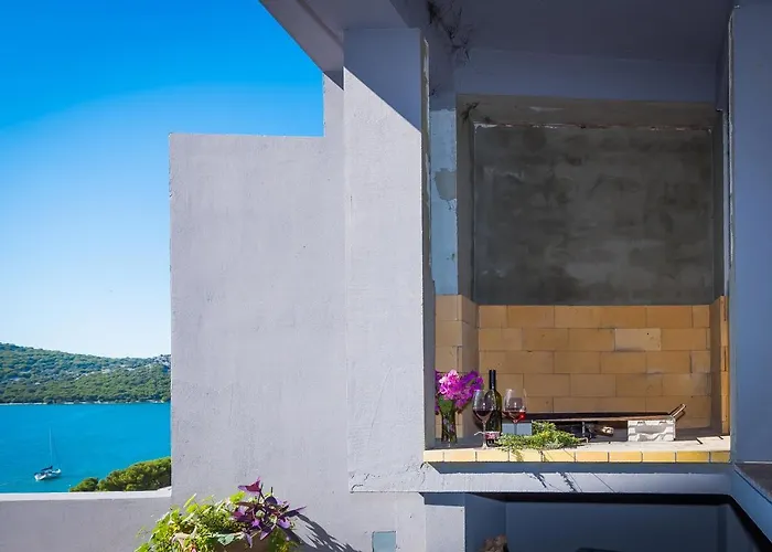 Apartment Mirta Tisno