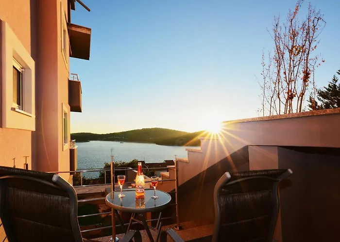 Mirta Apartment Tisno